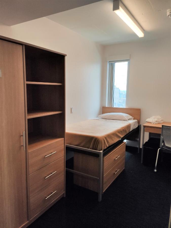 Toronto Metropolitan University-Daphne Cockwell Complex Residence Dış mekan fotoğraf