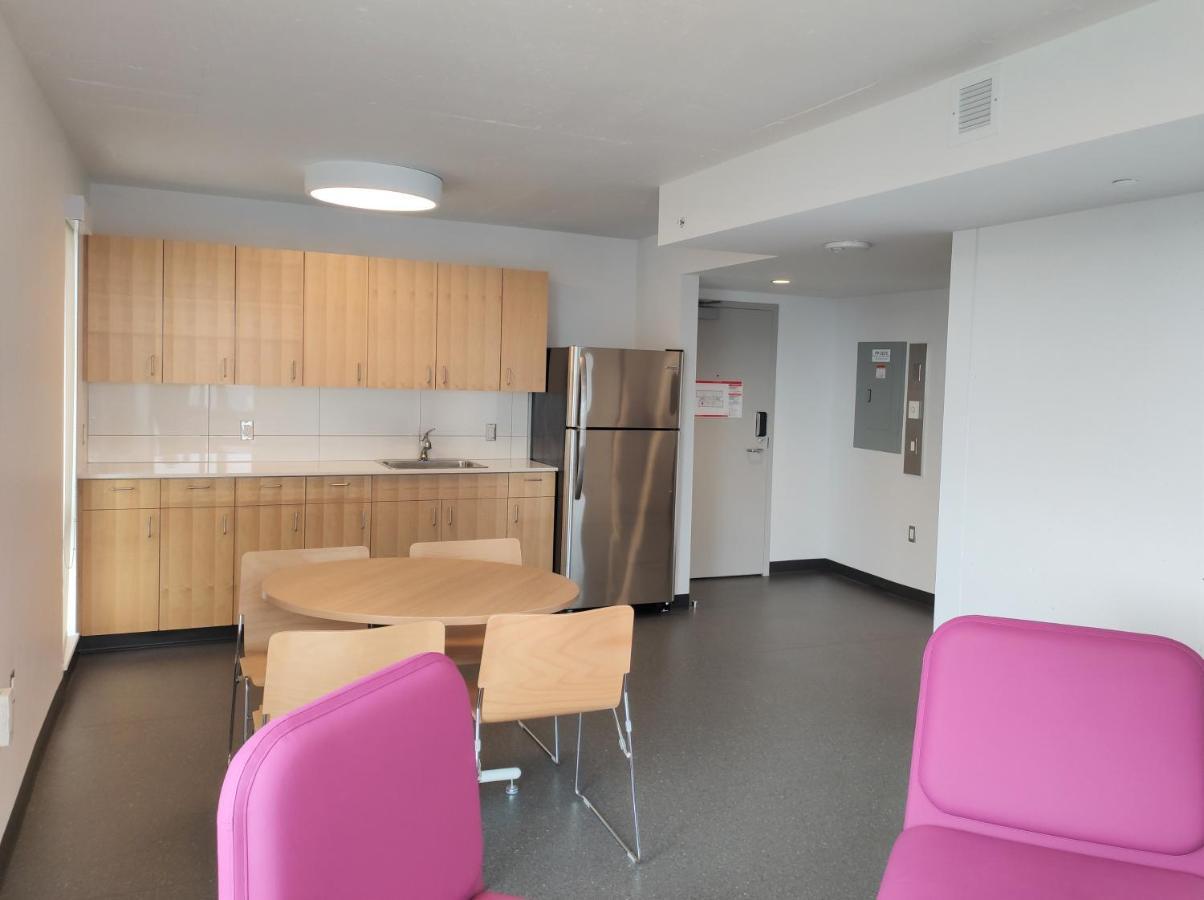 Toronto Metropolitan University-Daphne Cockwell Complex Residence Dış mekan fotoğraf
