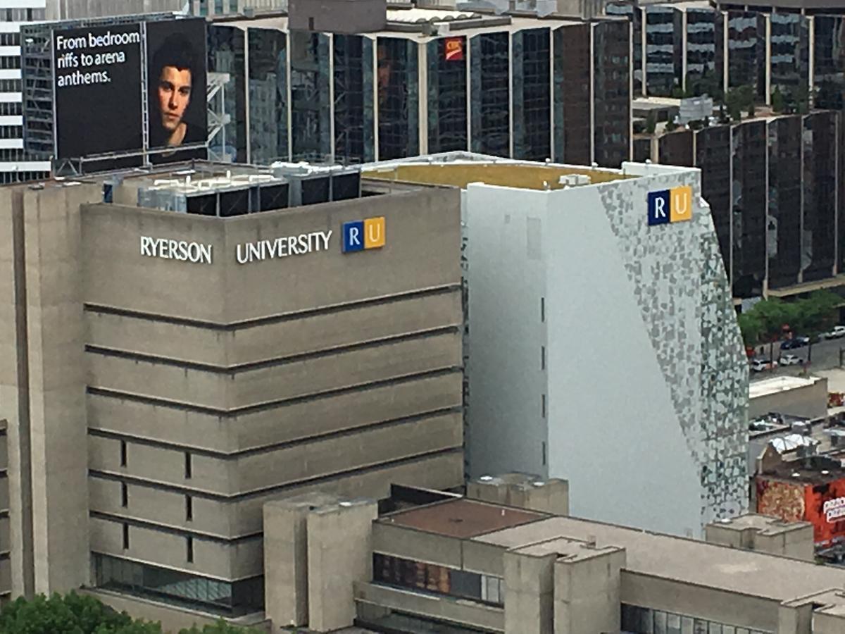 Toronto Metropolitan University-Daphne Cockwell Complex Residence Dış mekan fotoğraf