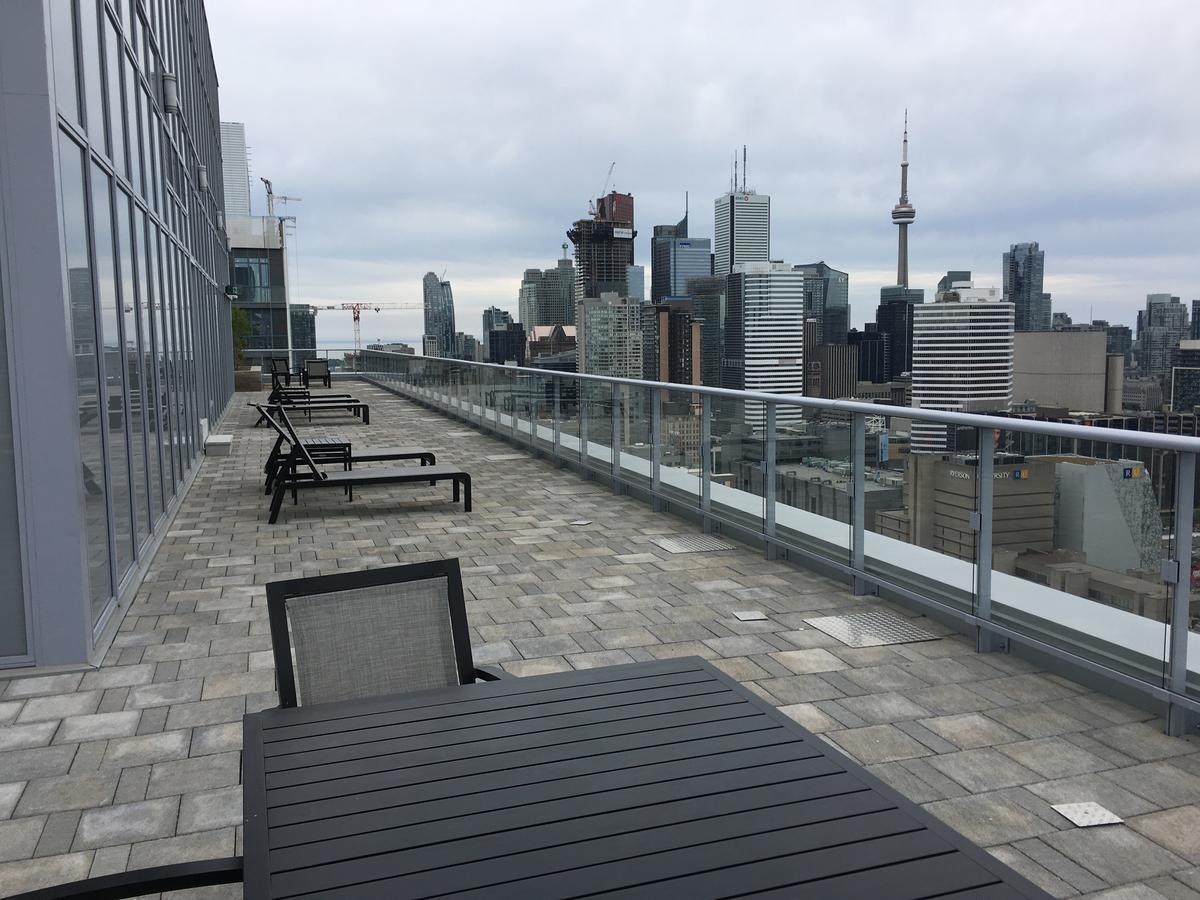 Toronto Metropolitan University-Daphne Cockwell Complex Residence Dış mekan fotoğraf